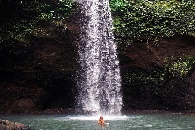 Ubud Full Day - Monkey Forest, Rice Terrace and Waterfalls Tour - Tibumana Waterfall: quieter scenery and a chance to cool off