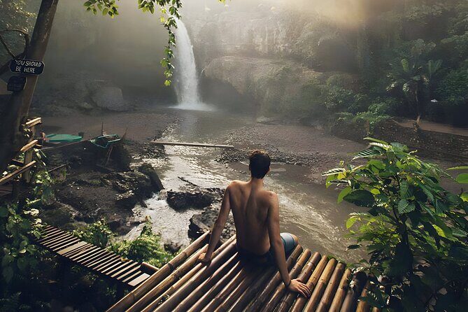 Ubud VW Safari Bali Tour - Volkswagen Classic Car Trip - Tegenungan Waterfall: what makes it worth the stop