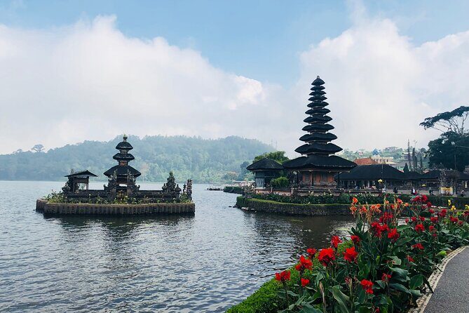 Ulun Danu Bratan Temple with Tanah Lot Sunset - Timing, transport, and how to avoid the day getting away from you
