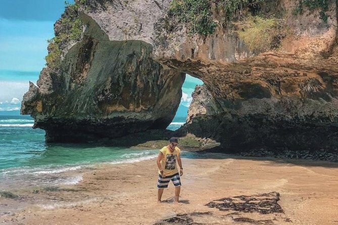Uluwatu Instagram Tour: Unforgettable Beaches (Private & All-Inclusive) - The Scenic Pass-By Moments You’ll Appreciate