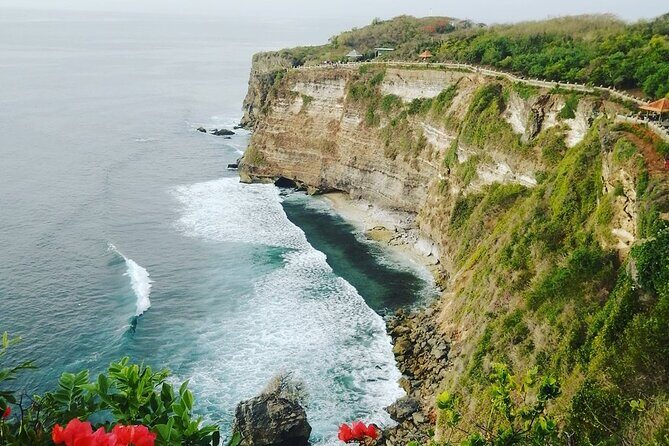 Uluwatu Sunset, Kecak Dance and Jimbaran Seafood Dinner - Nusa Dua and Geger Beach Area: Resort Energy and Clear-Water Snorkel Plans