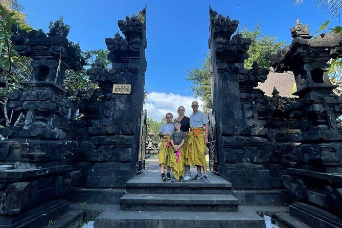 Uluwatu Surrounding: GWK- Padang Beach- Uluwatu Temple - Driver and Guide: The Difference Between Seeing and Understanding