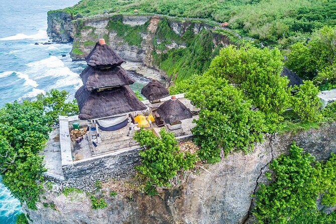 Uluwatu Temple Sunset and Kecak Fire Dance - Uluwatu Temple at Sunset: What Makes This Stop Worth It