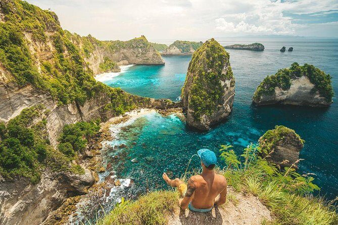 ️ Nusa Penida Instagram Tour: The Most Famous Spots (Private All-Inclusive) - Stop 1: Diamond Beach for swimming time and that blue-water look